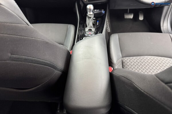 Used Toyota C-HR 2023 for sale - 76028364: Photo 18