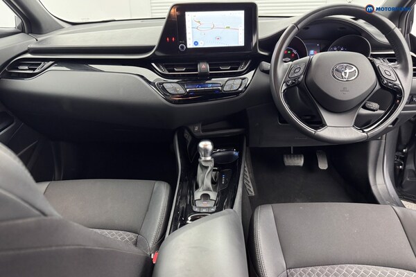 Used Toyota C-HR 2023 for sale - 76028364: Photo 19
