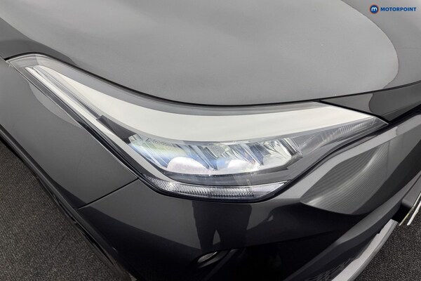 Used Toyota C-HR 2023 for sale - 76028364: Photo 34
