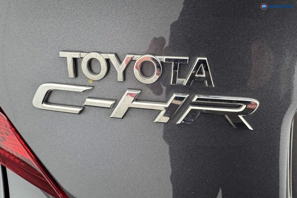 Used Toyota C-HR 2023 for sale - 76028364: Photo 40