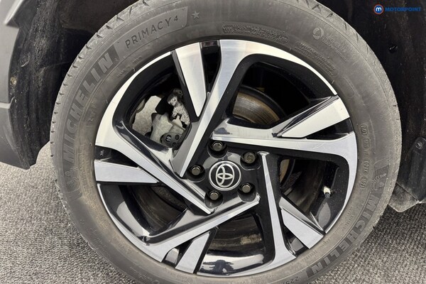 Used Toyota C-HR 2023 for sale - 76028364: Photo 42