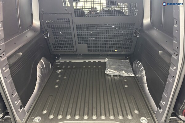 Used Citroen Berlingo 2025 for sale - 76131739: Photo 11