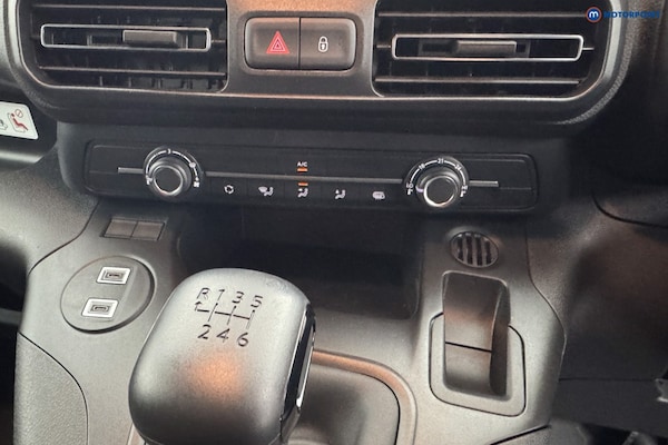 Used Citroen Berlingo 2025 for sale - 76131739: Photo 25
