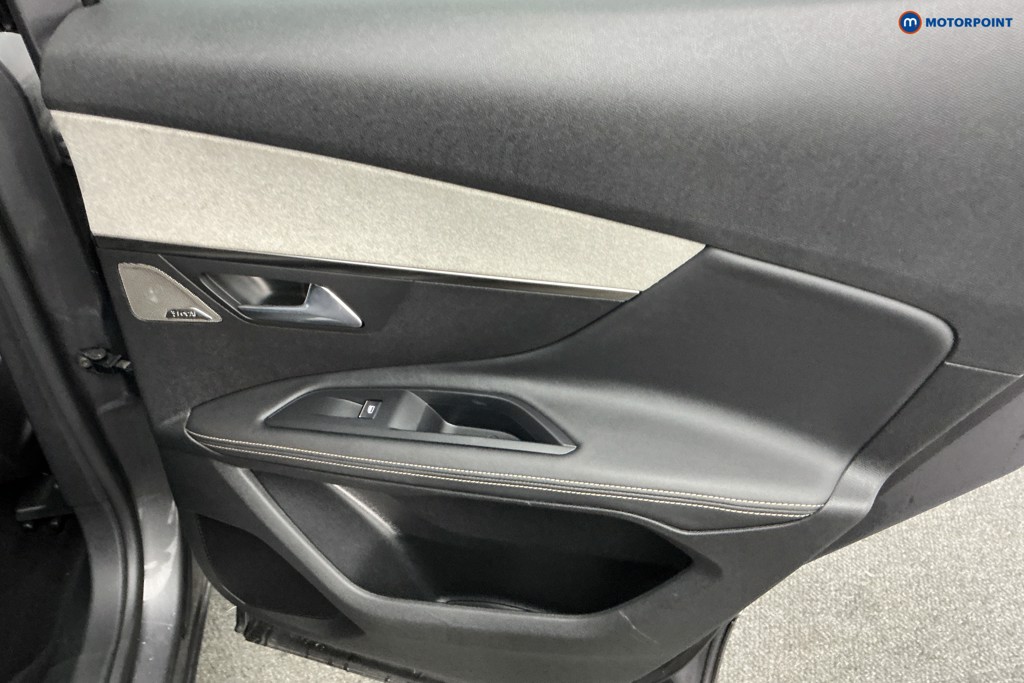 Used Peugeot 3008 2022 for sale - 76835898: Photo 32