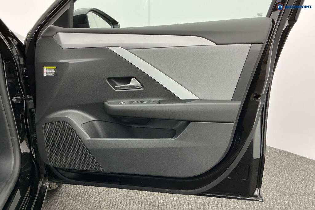 Used Vauxhall Astra 2024 for sale - 77417819: Photo 35