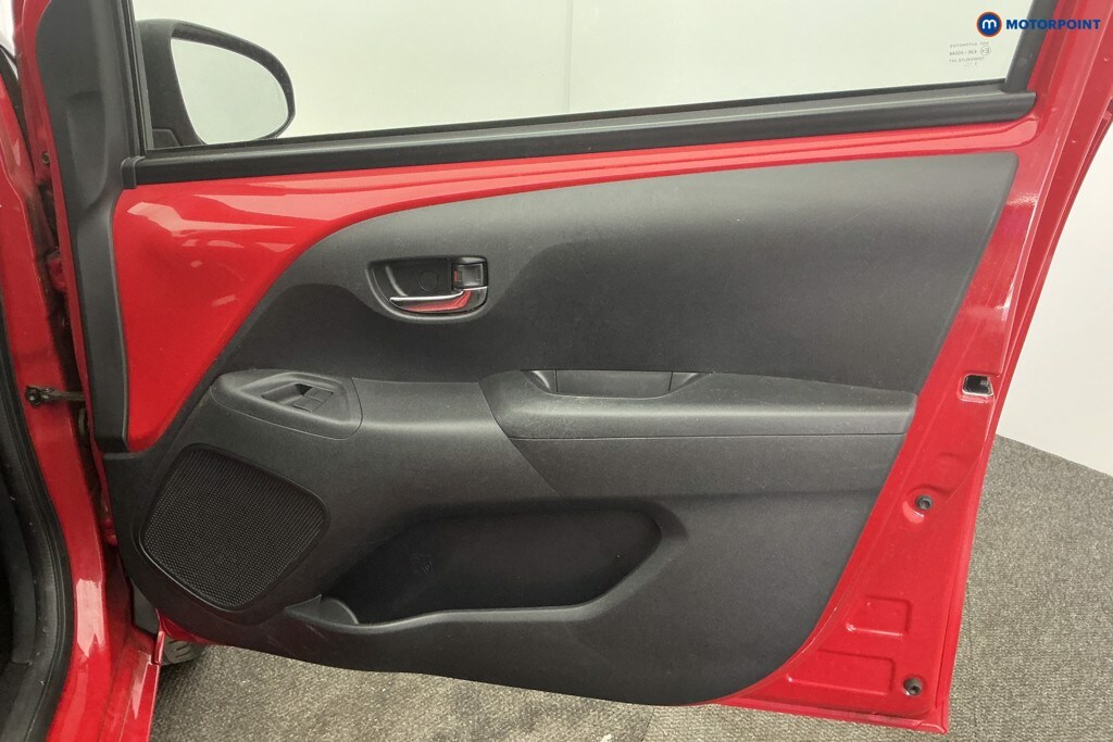 Used Toyota AYGO for sale - 78053839: Photo 30