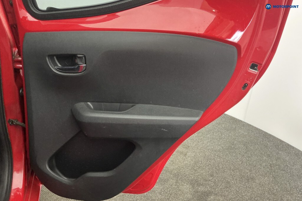 Used Toyota AYGO for sale - 78053839: Photo 32