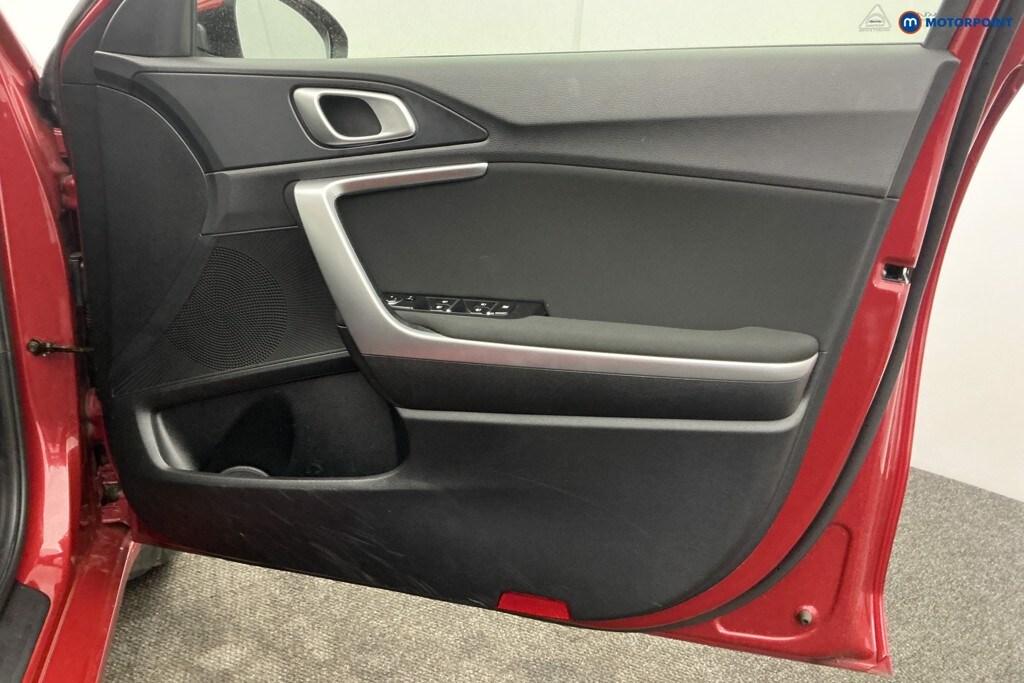 Used Kia Ceed 2023 for sale - 77819934: Photo 31