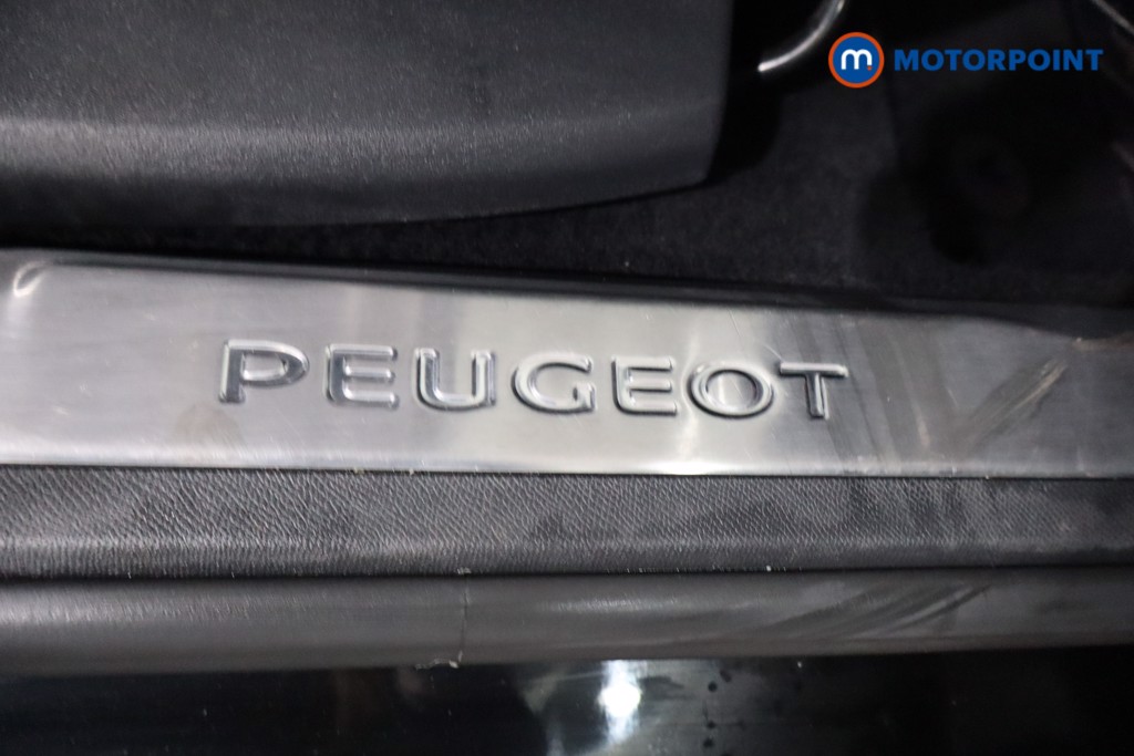 Used Peugeot 5008 2023 for sale - 77071733: Photo 30