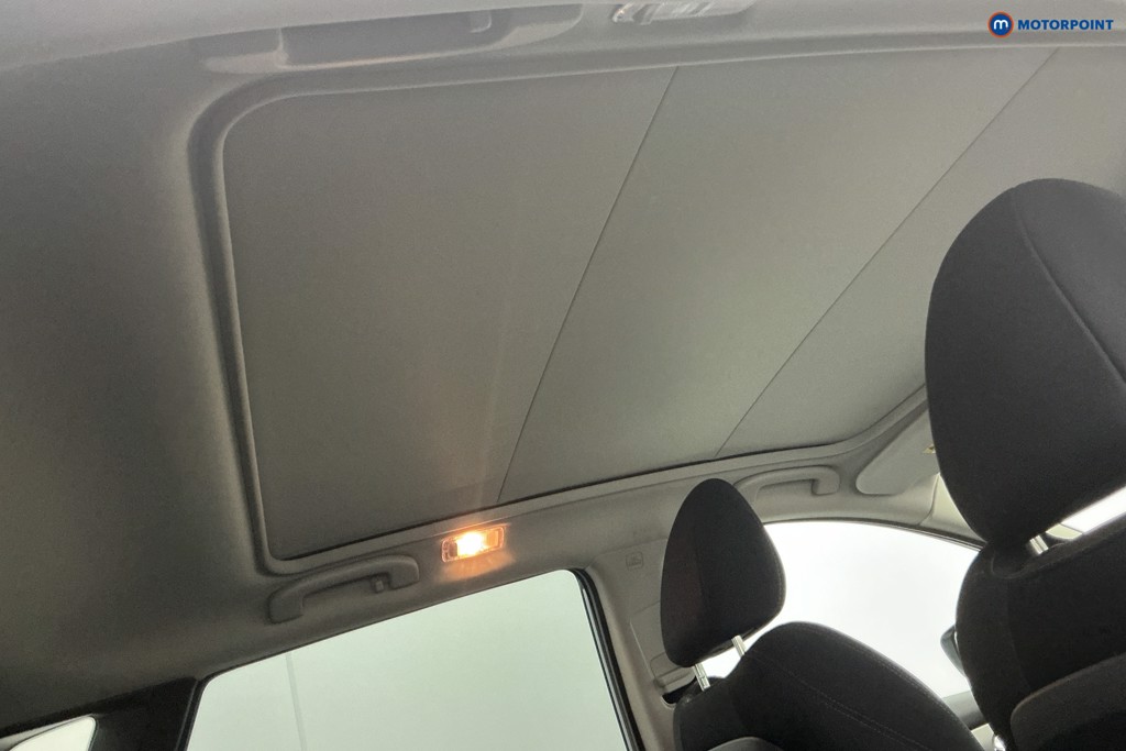 Used Nissan Qashqai 2017 for sale - 77354879: Photo 24