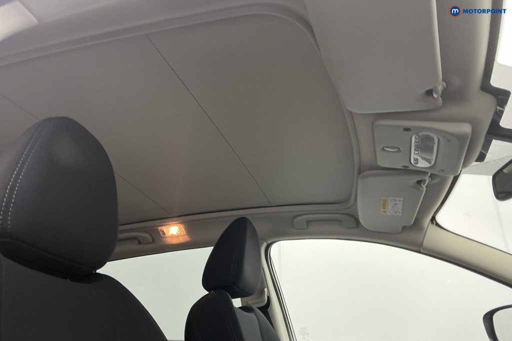 Used Nissan Qashqai 2017 for sale - 77354879: Photo 25