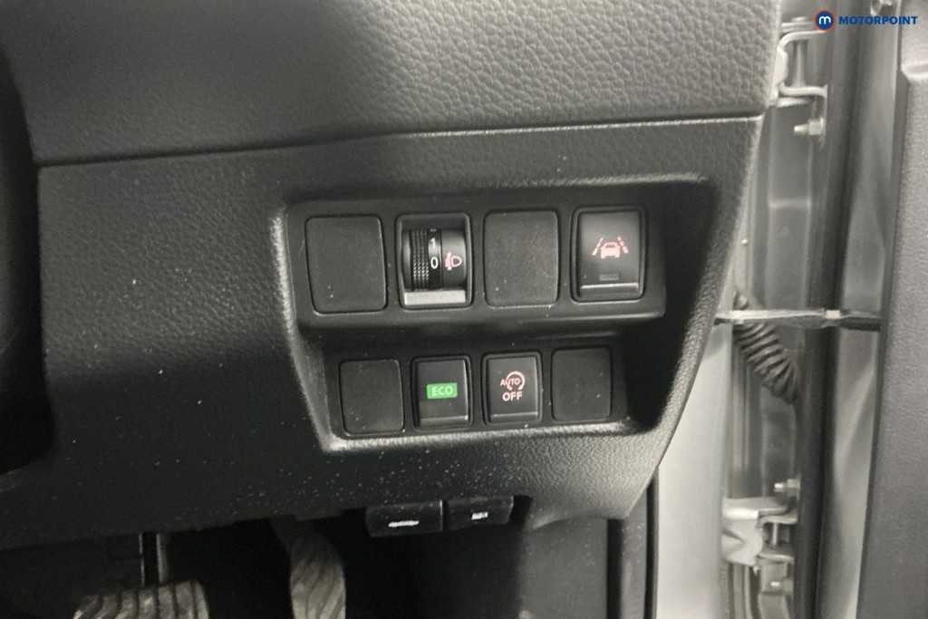 Used Nissan Qashqai 2017 for sale - 77354879: Photo 35