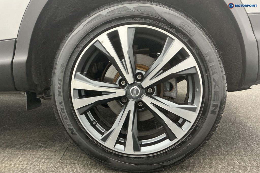 Used Nissan Qashqai 2017 for sale - 77354879: Photo 55