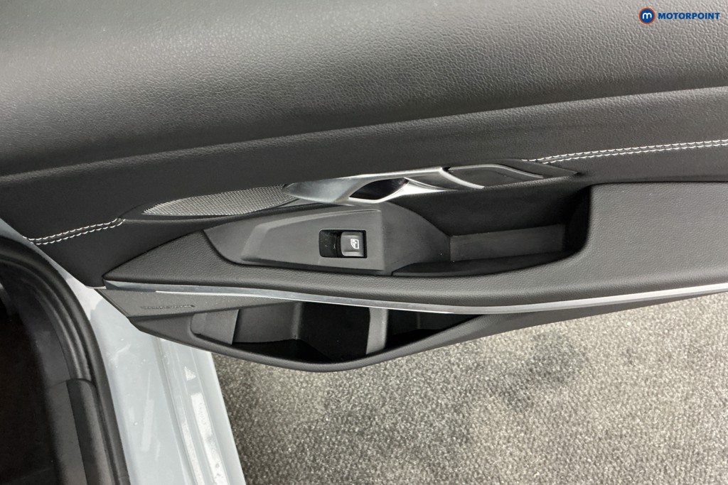 Used BMW 3 Series 2024 for sale - 76568953: Photo 21