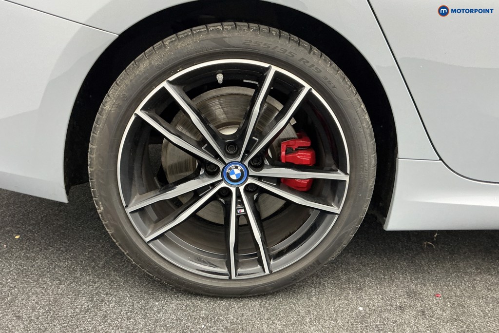 Used BMW 3 Series 2024 for sale - 76568953: Photo 25