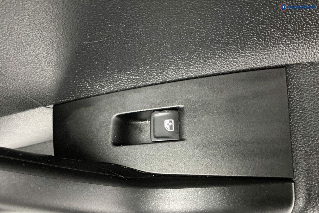 Used Volkswagen Polo 2023 for sale - 78015478: Photo 38