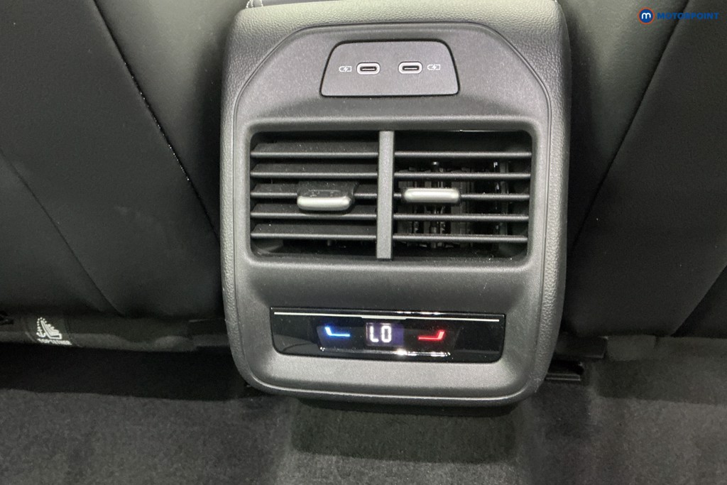 Used Volkswagen Passat 2025 for sale - 78028882: Photo 23