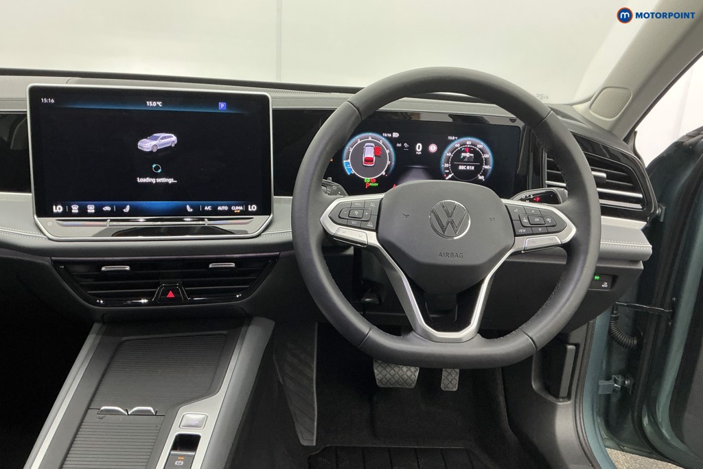 Used Volkswagen Passat 2025 for sale - 78028882: Photo 9