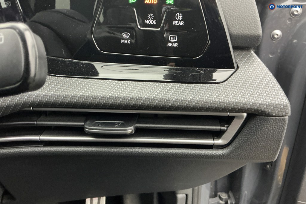 Used Volkswagen Golf 2022 for sale - 76628314: Photo 27