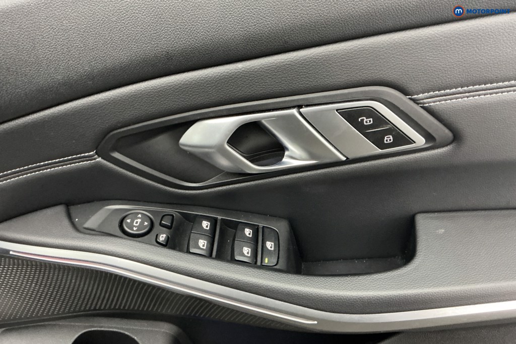 Used BMW 3 Series 2022 for sale - 77878561: Photo 35