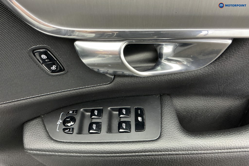 Used Volvo S90 2018 for sale - 78015537: Photo 35