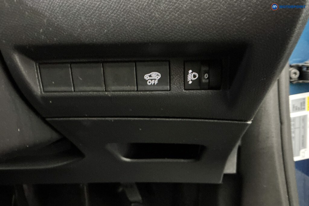 Used Peugeot 2008 2025 for sale - 77527184: Photo 31