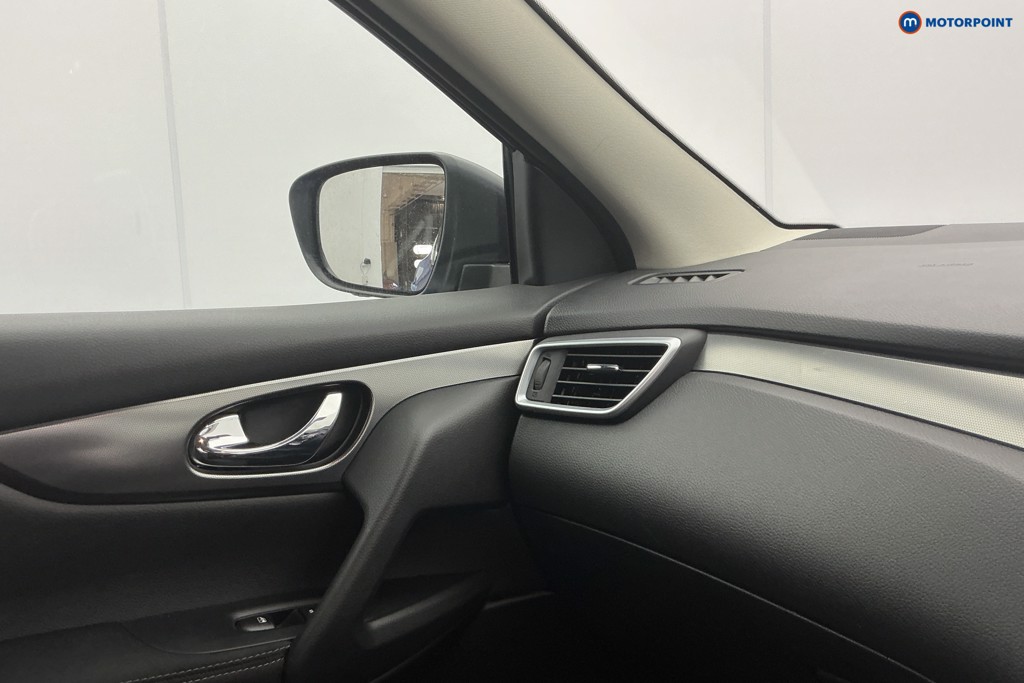 Used Nissan Qashqai 2018 for sale - 78081792: Photo 32