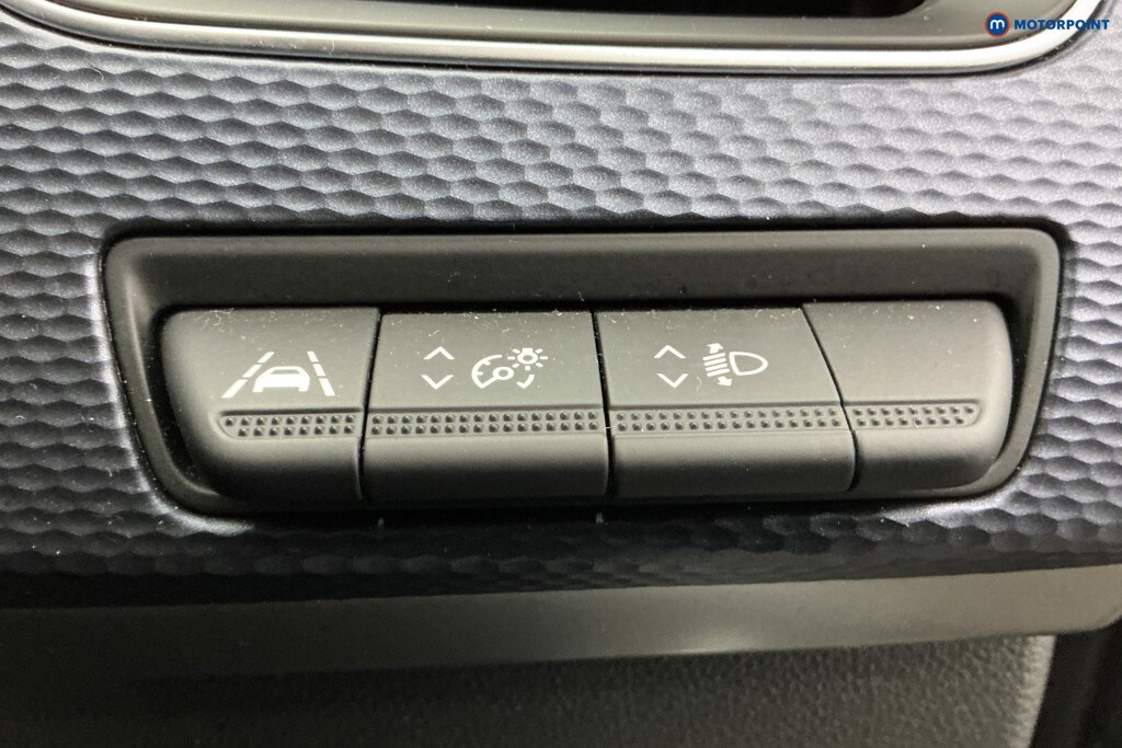 Used Renault Arkana 2023 for sale - 77064085: Photo 31