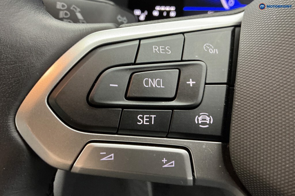 Used Volkswagen Polo 2024 for sale - 77171174: Photo 31