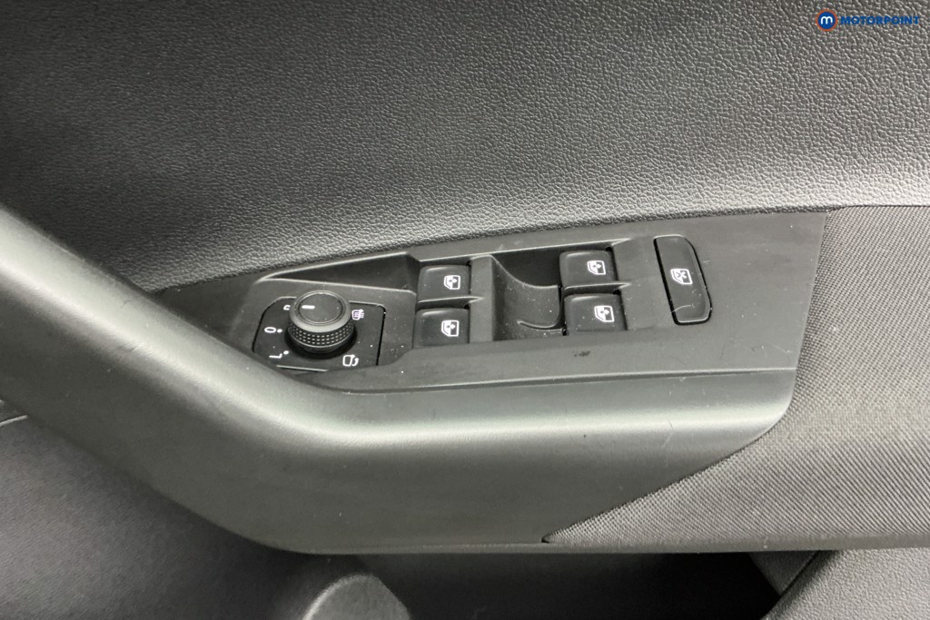 Used Volkswagen Polo 2024 for sale - 77171174: Photo 35