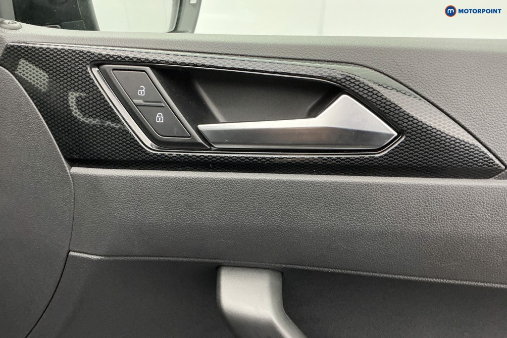 Used Volkswagen Polo 2024 for sale - 77171174: Photo 36