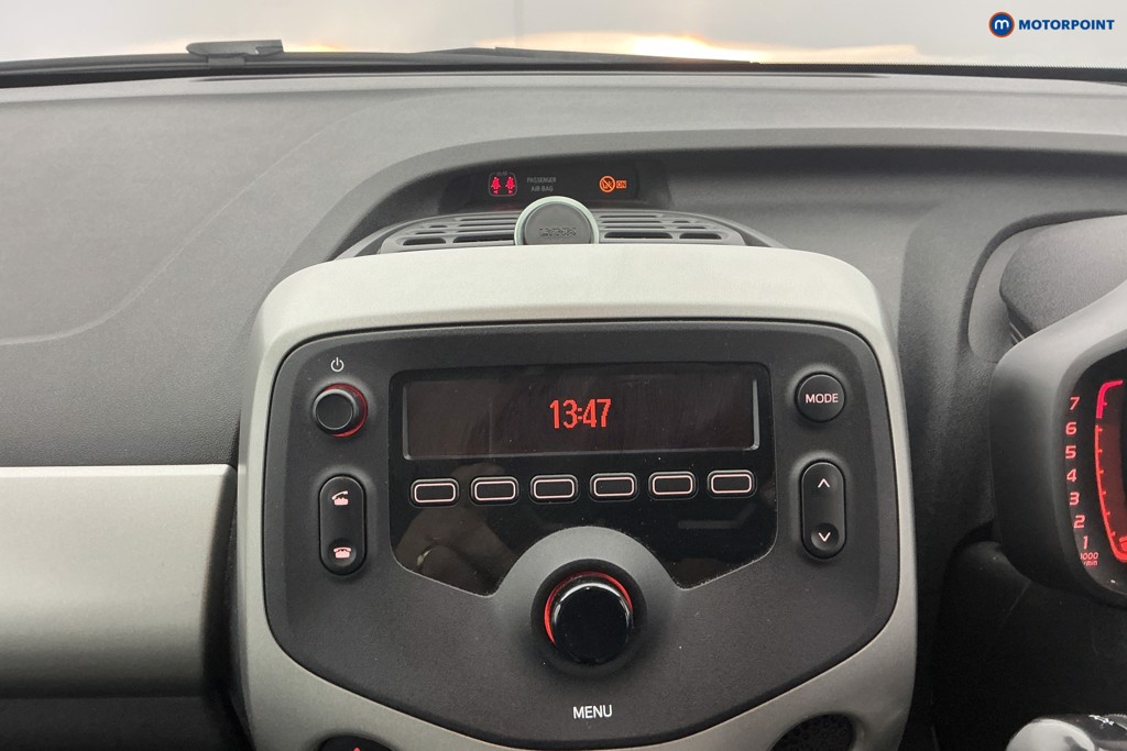 Used Toyota AYGO 2016 for sale - 78109789: Photo 10