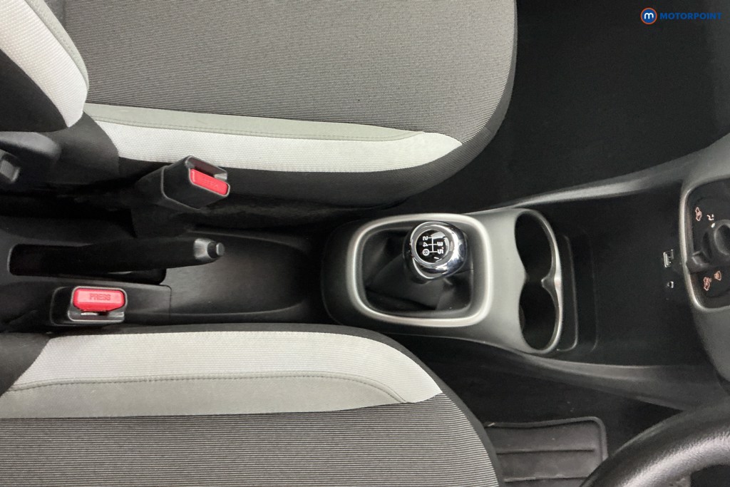 Used Toyota AYGO 2016 for sale - 78109789: Photo 26