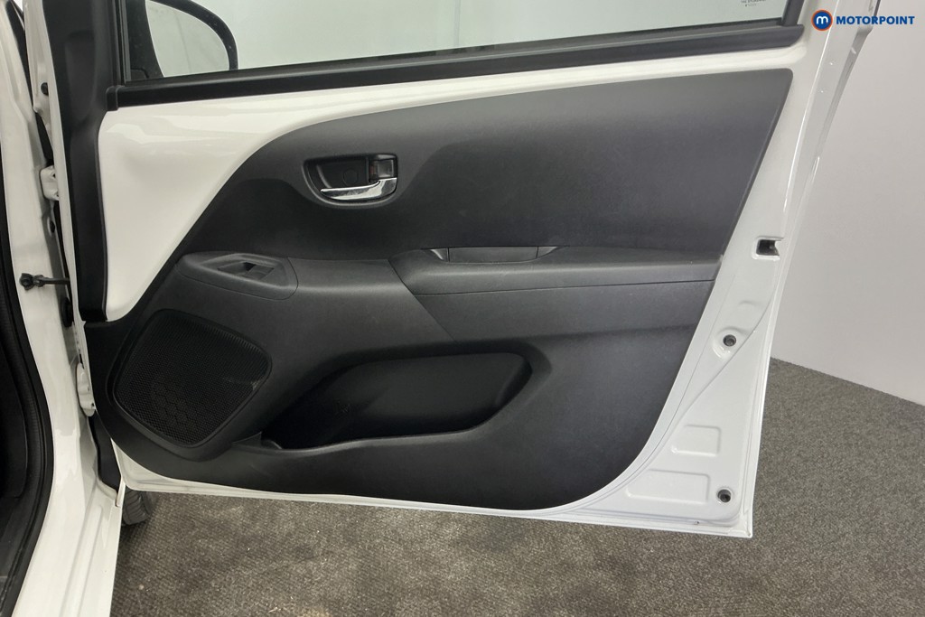 Used Toyota AYGO 2016 for sale - 78109789: Photo 32