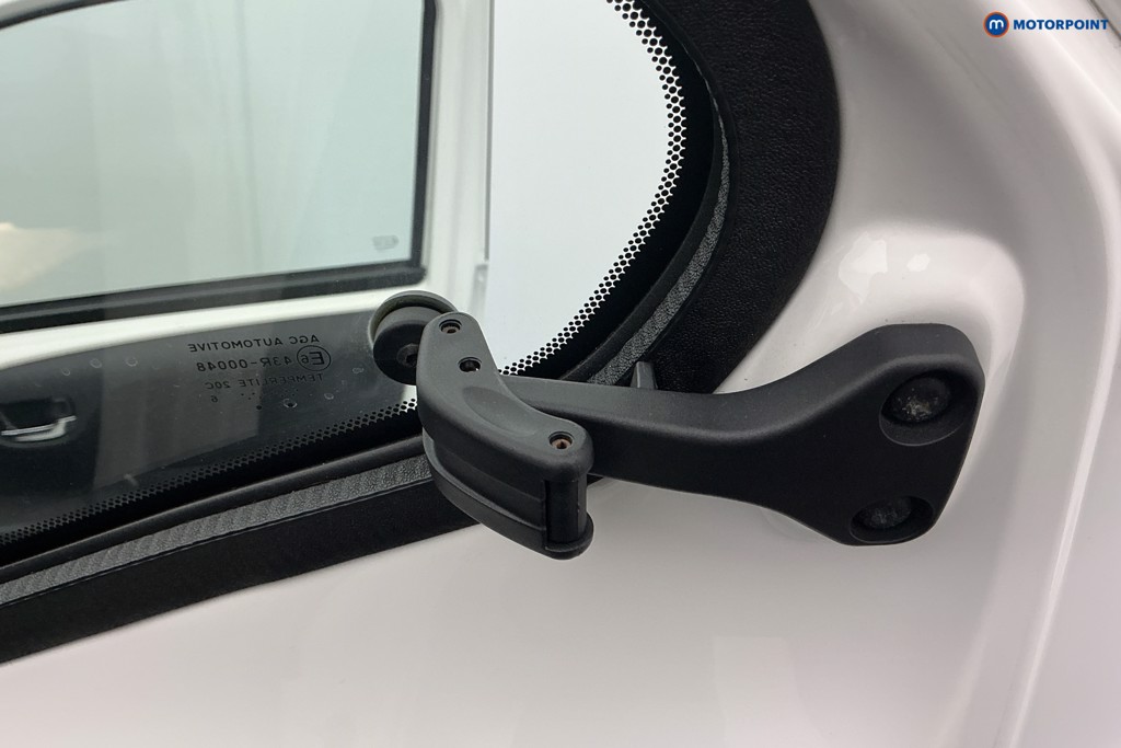 Used Toyota AYGO 2016 for sale - 78109789: Photo 37