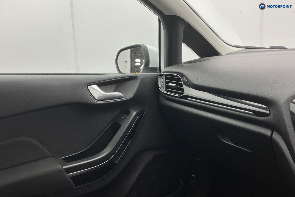 Used Ford Fiesta 2019 for sale - 77981375: Photo 28