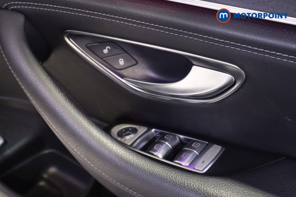 Used Mercedes-Benz E Class 2018 for sale - 77665863: Photo 21