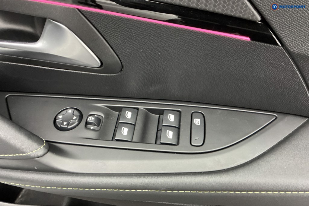 Used Peugeot 208 2021 for sale - 76972250: Photo 33