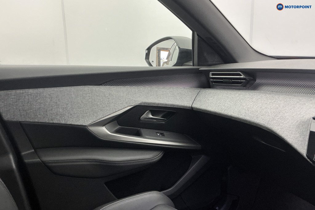 Used Peugeot 5008 2025 for sale - 77741164: Photo 32