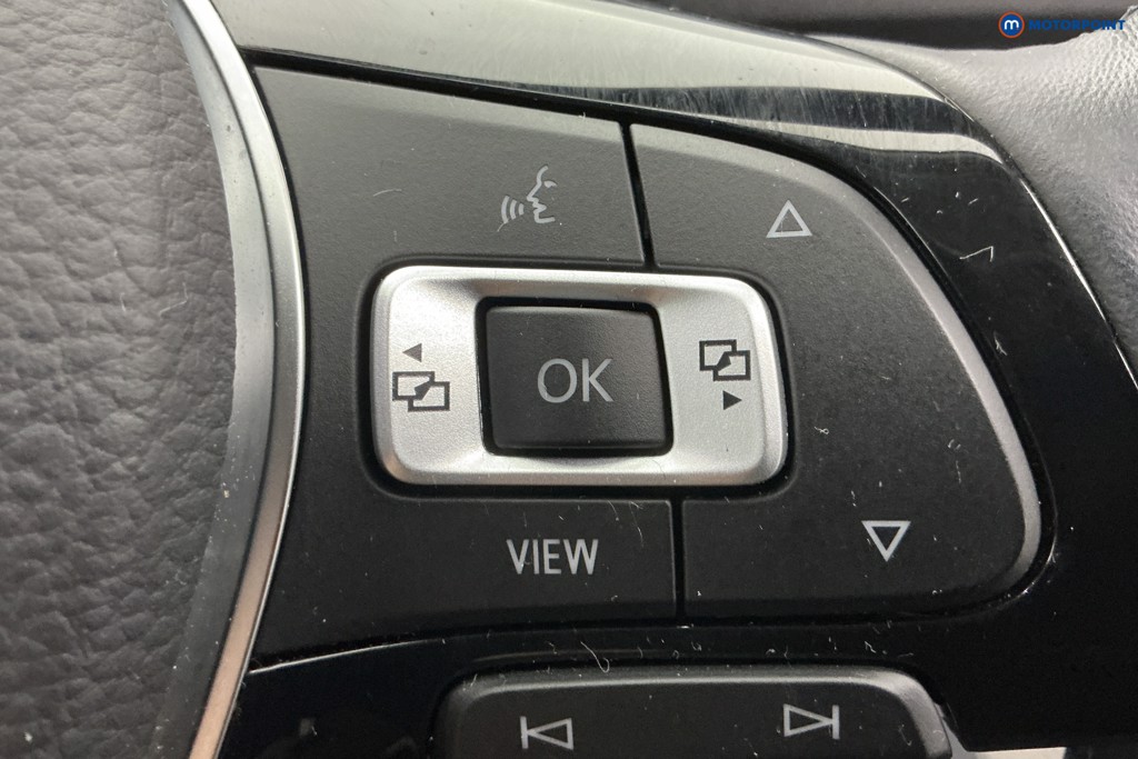 Used Volkswagen T-Roc 2021 for sale - 76889977: Photo 27