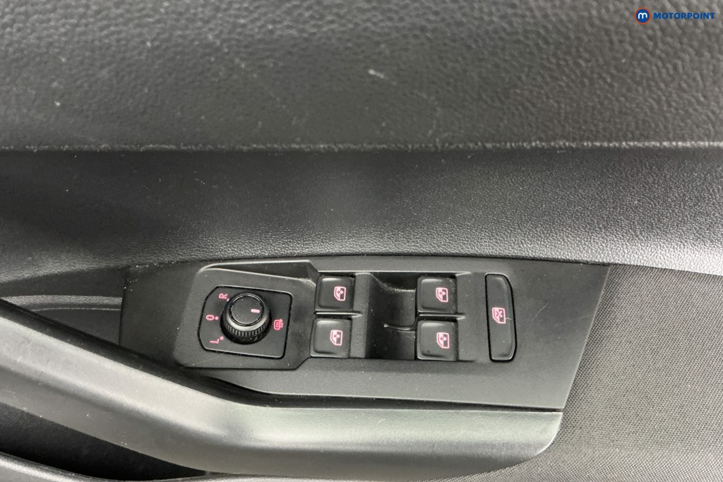 Used Volkswagen Polo 2020 for sale - 77747077: Photo 32