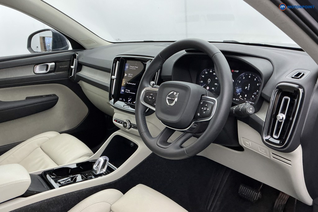 Used Volvo XC40 2021 for sale - 77026113: Photo 16