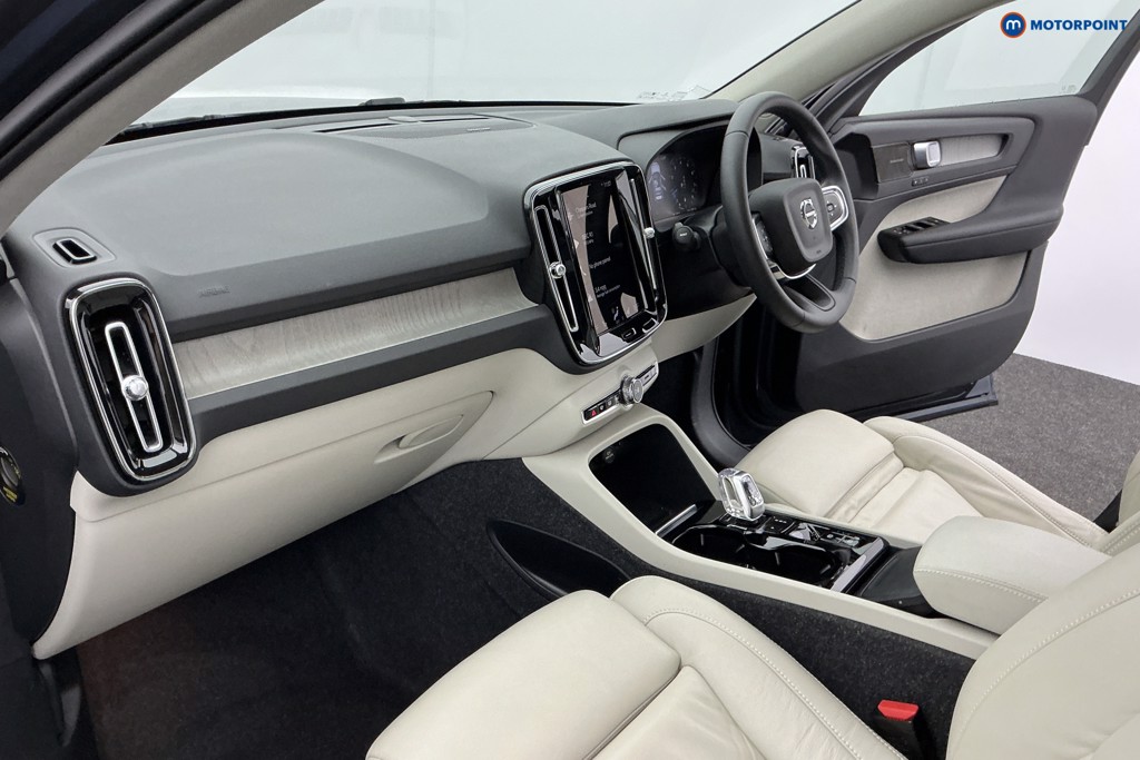 Used Volvo XC40 2021 for sale - 77026113: Photo 17