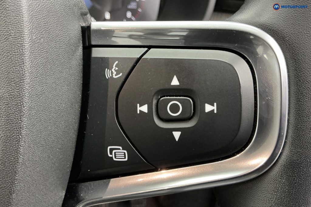 Used Volvo XC40 2021 for sale - 77026113: Photo 30