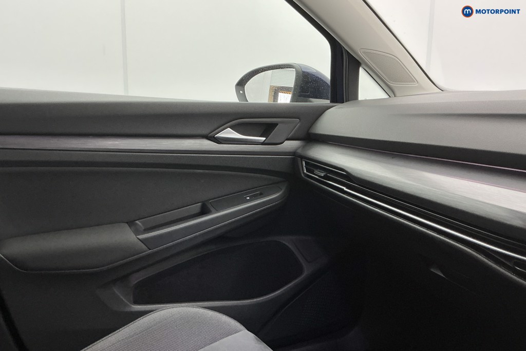 Used Volkswagen Golf 2021 for sale - 77117698: Photo 31