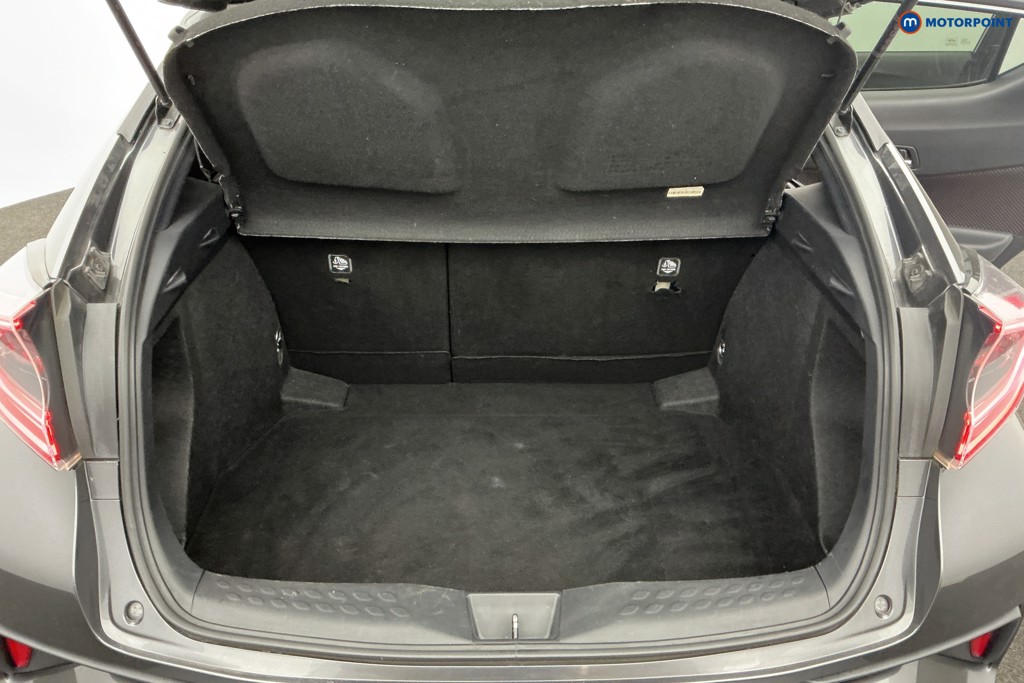 Used Toyota C-HR 2019 for sale - 77617289: Photo 11