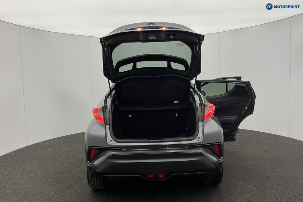 Used Toyota C-HR 2019 for sale - 77617289: Photo 12