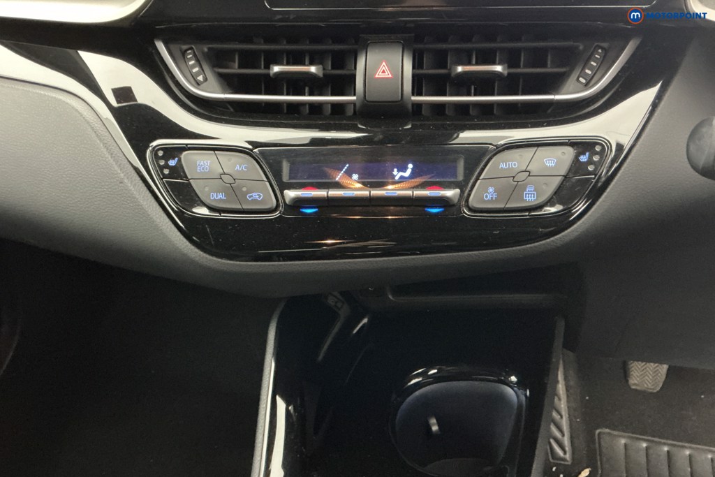 Used Toyota C-HR 2019 for sale - 77617289: Photo 27