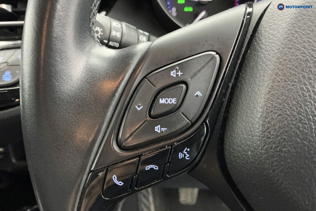 Used Toyota C-HR 2019 for sale - 77617289: Photo 29