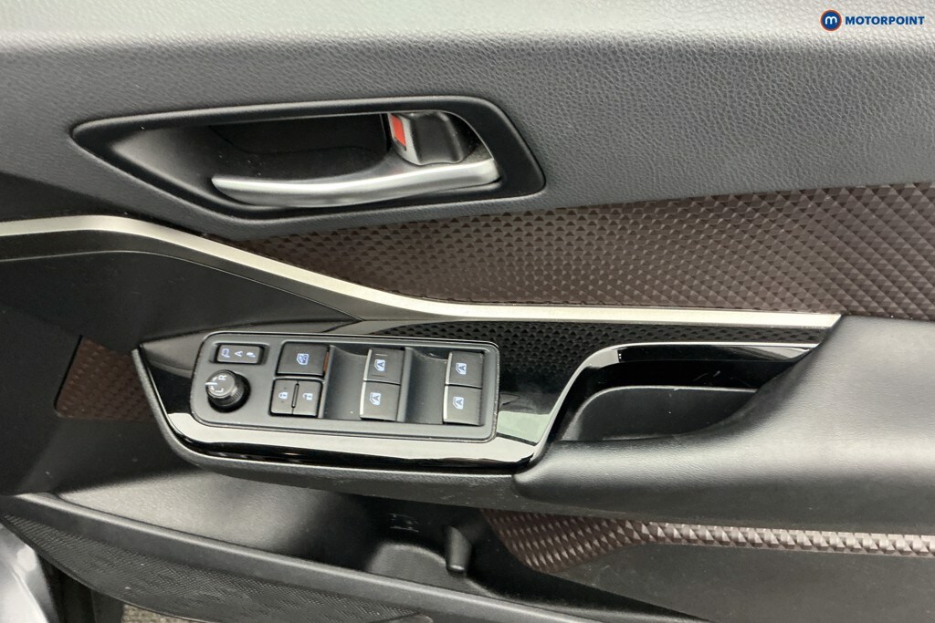 Used Toyota C-HR 2019 for sale - 77617289: Photo 33